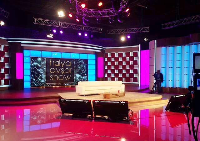 HÜLYA AVŞAR SHOW