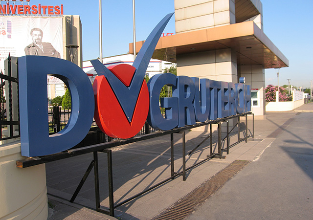 T.C. İSTANBUL KÜLTÜR ÜNİVERSİTESİ